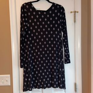 Old Navy black long sleeve dress size Medium